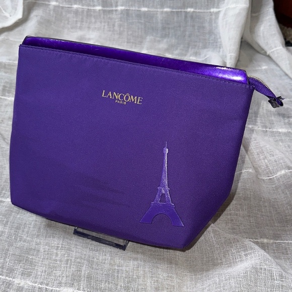 Lancôme Paris Eiffel Tower Purple Cosmetic Makeup Bag NWOT Stunning Quality - Picture 2 of 9